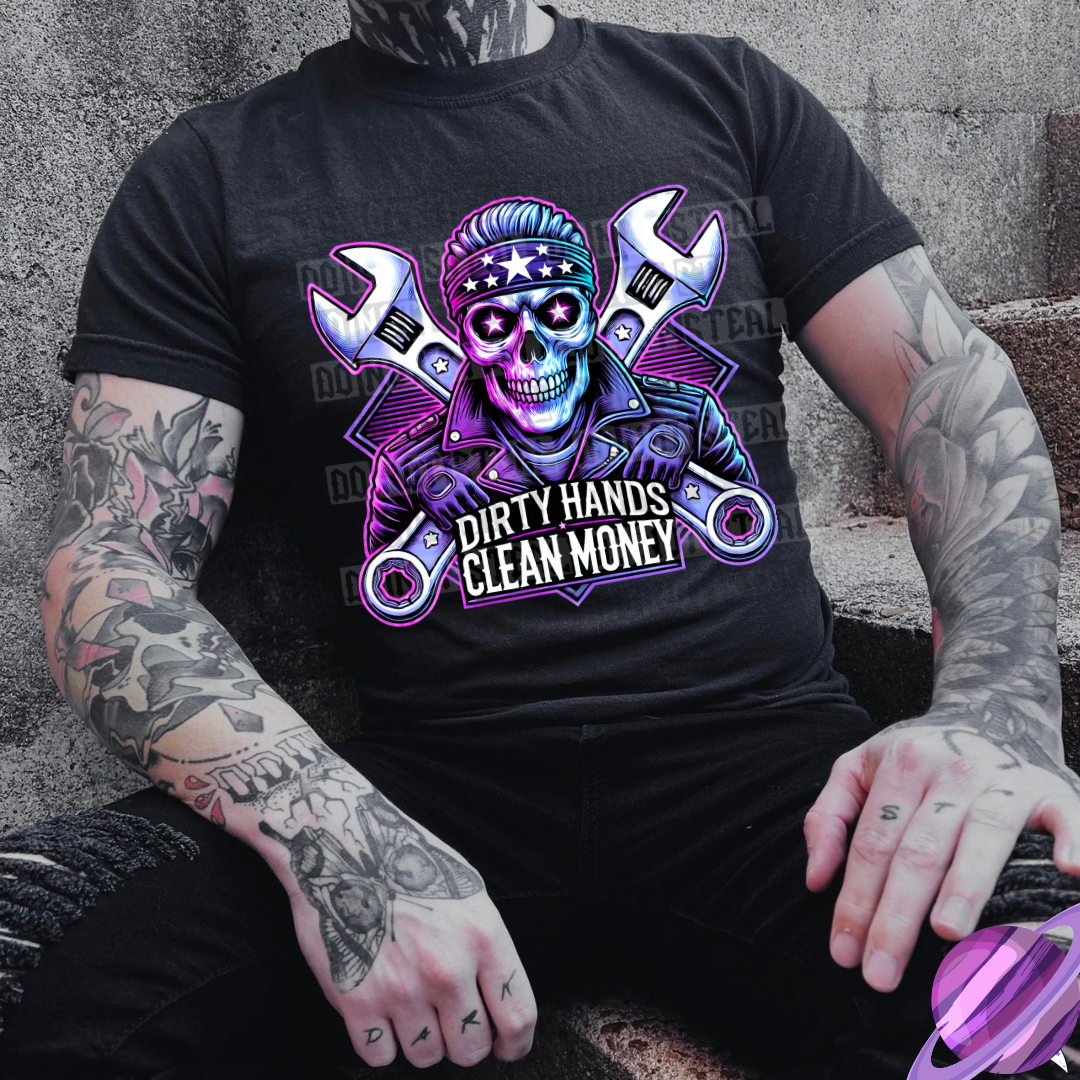 DIRT HANDS TEE