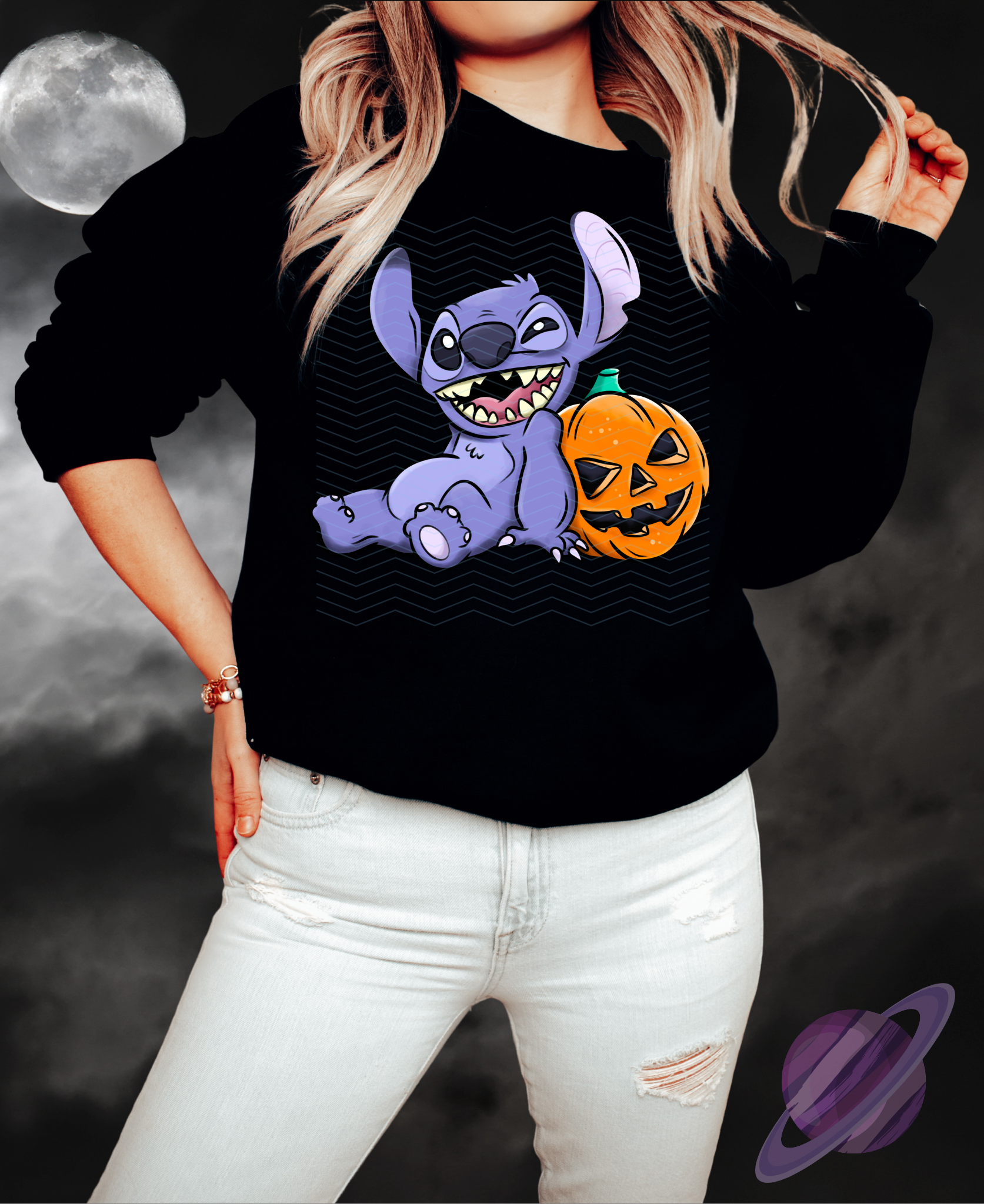 SPOOKY ALIEN SWEATSHIRT