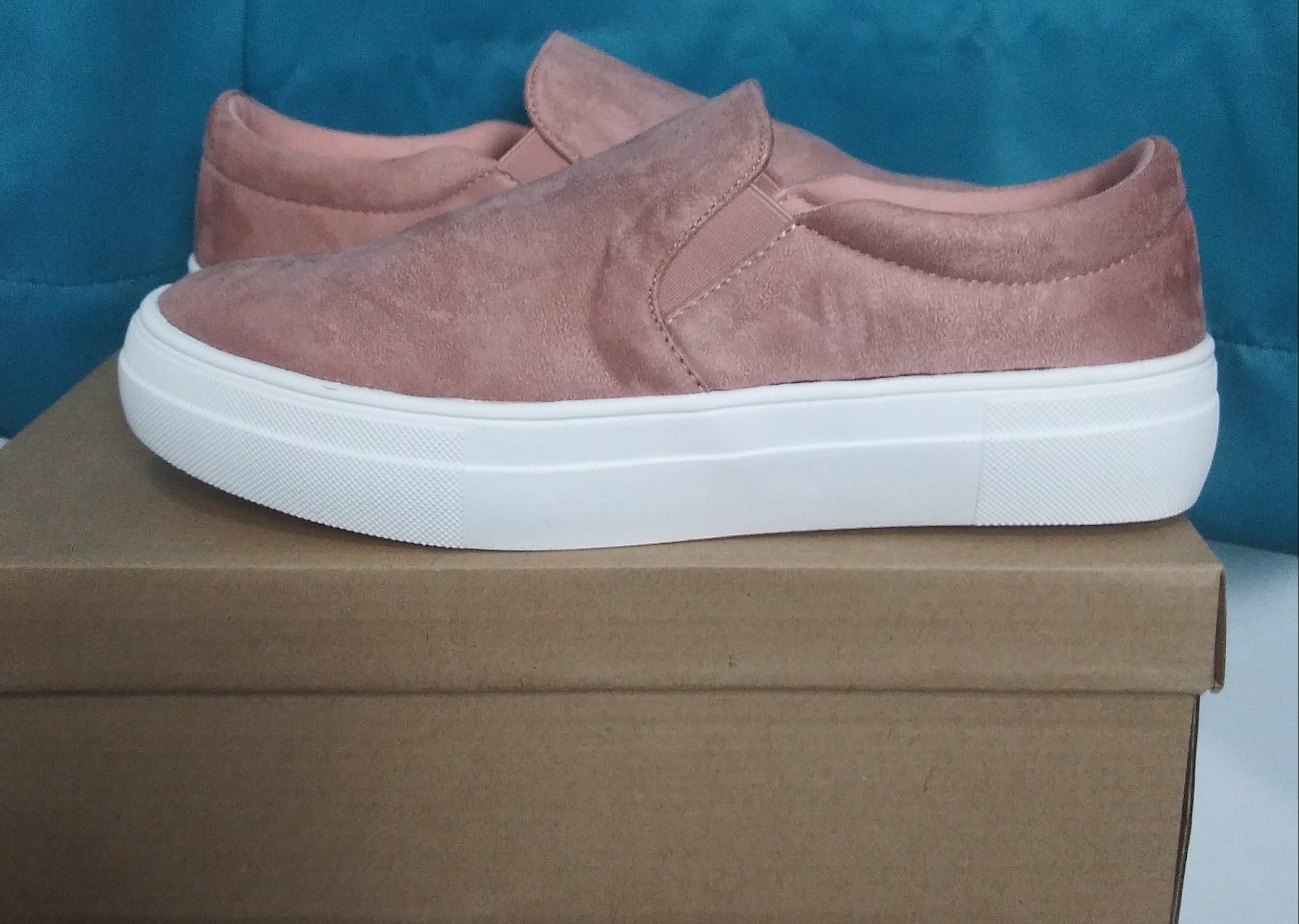 Blush suede dolce shoes