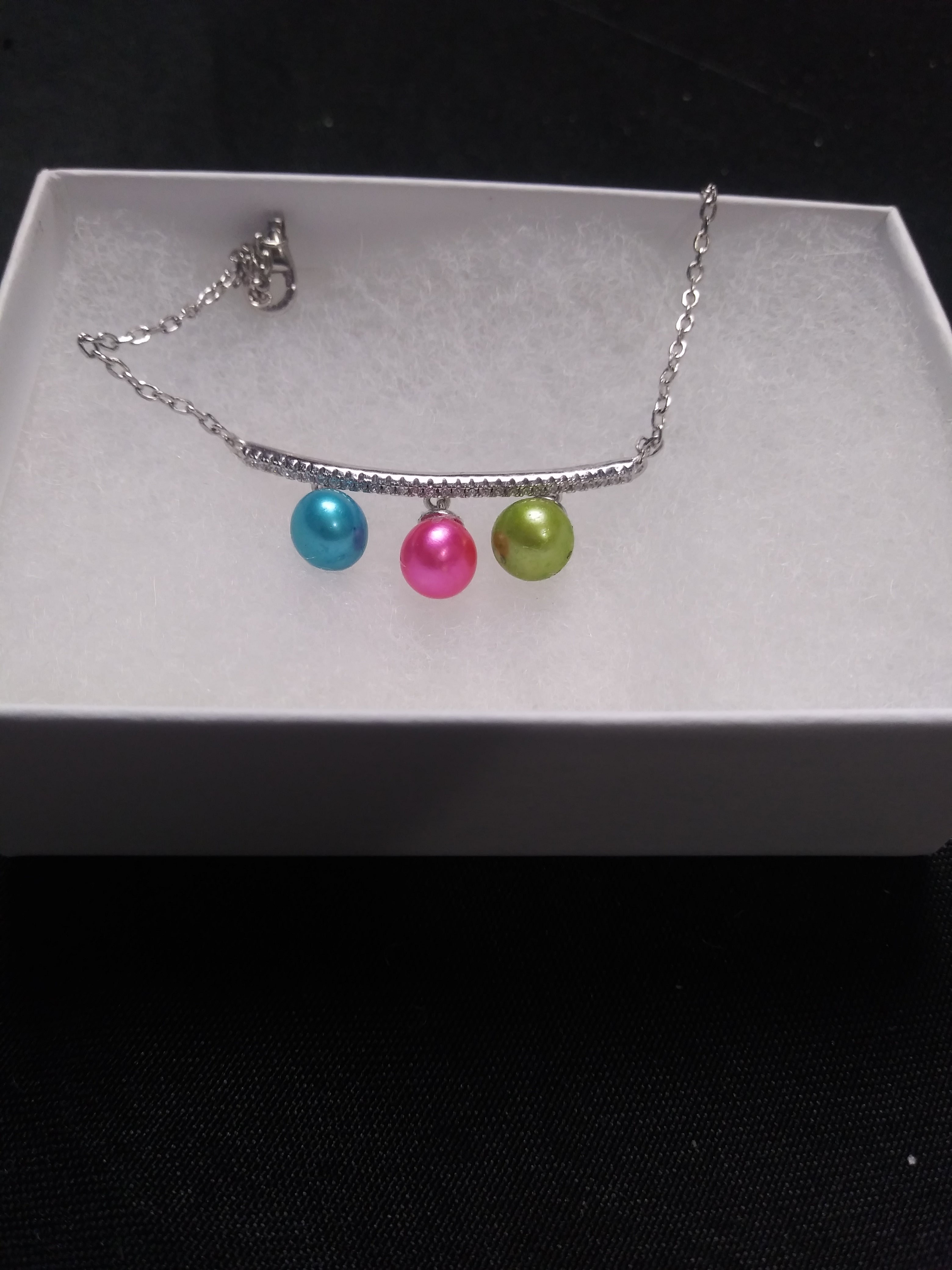 Triple pearl bracelet