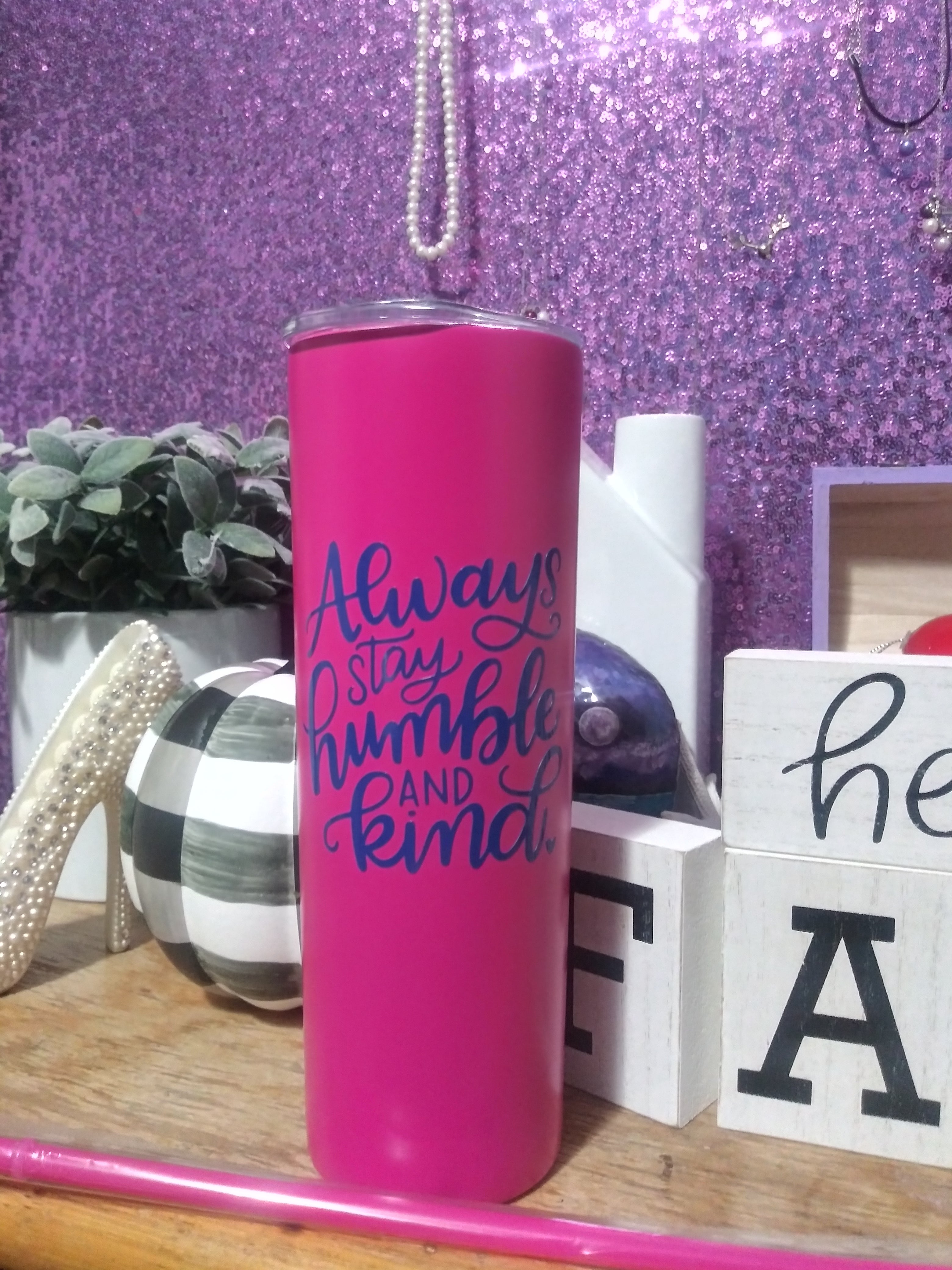 Skinny tumbler with straw