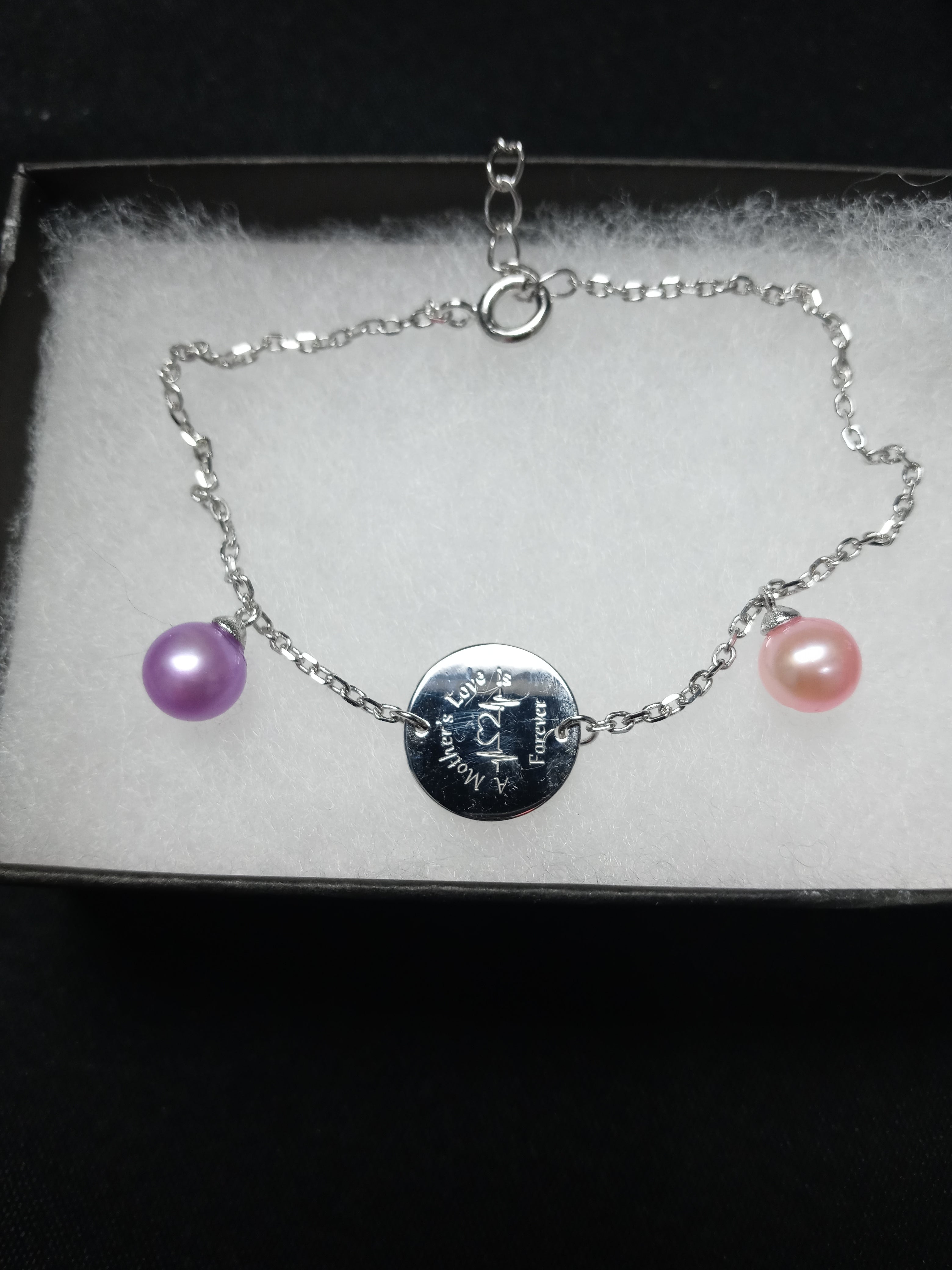 Mothers love heartbeat bracelet