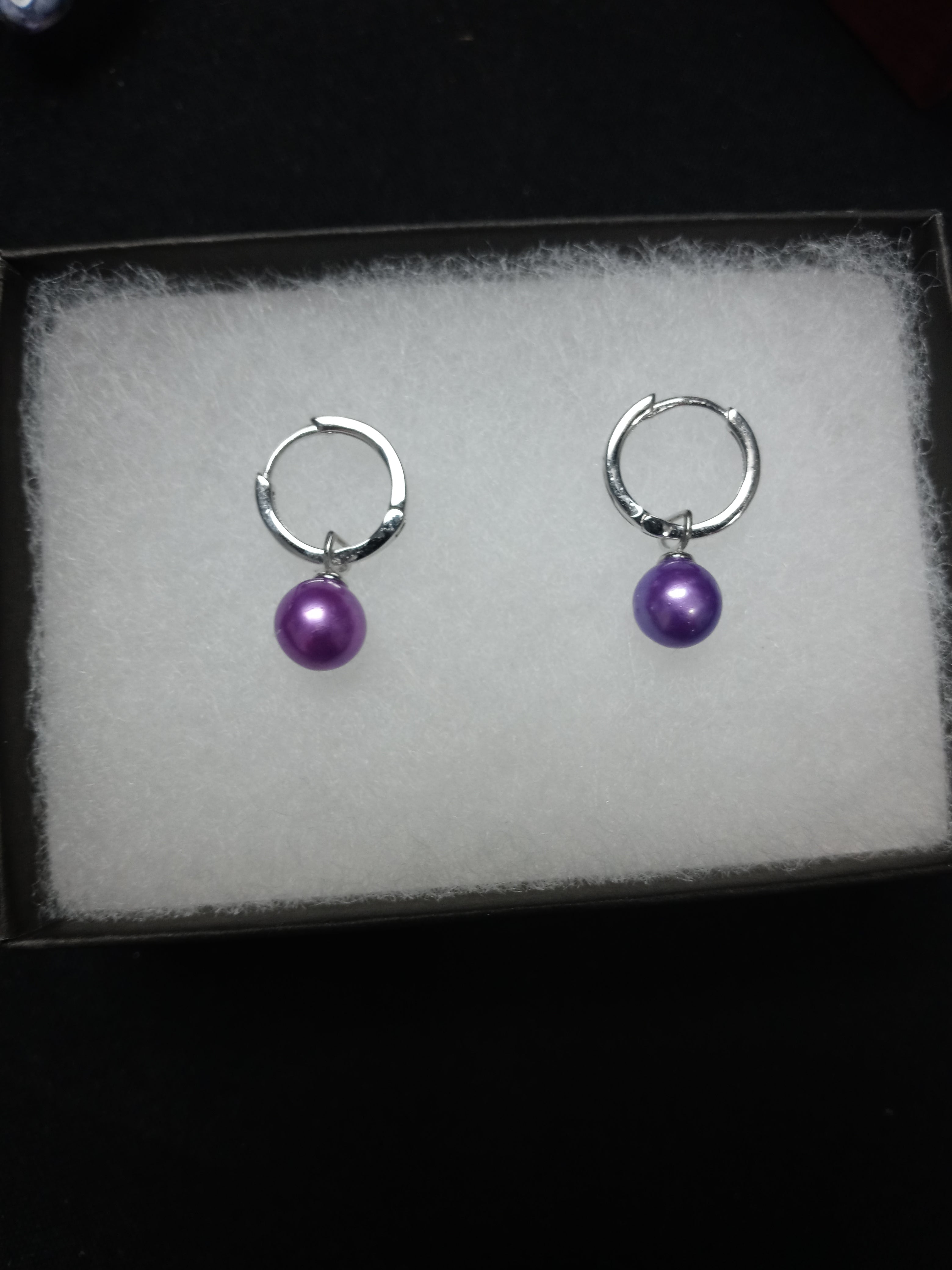 Simple dangling hoops
