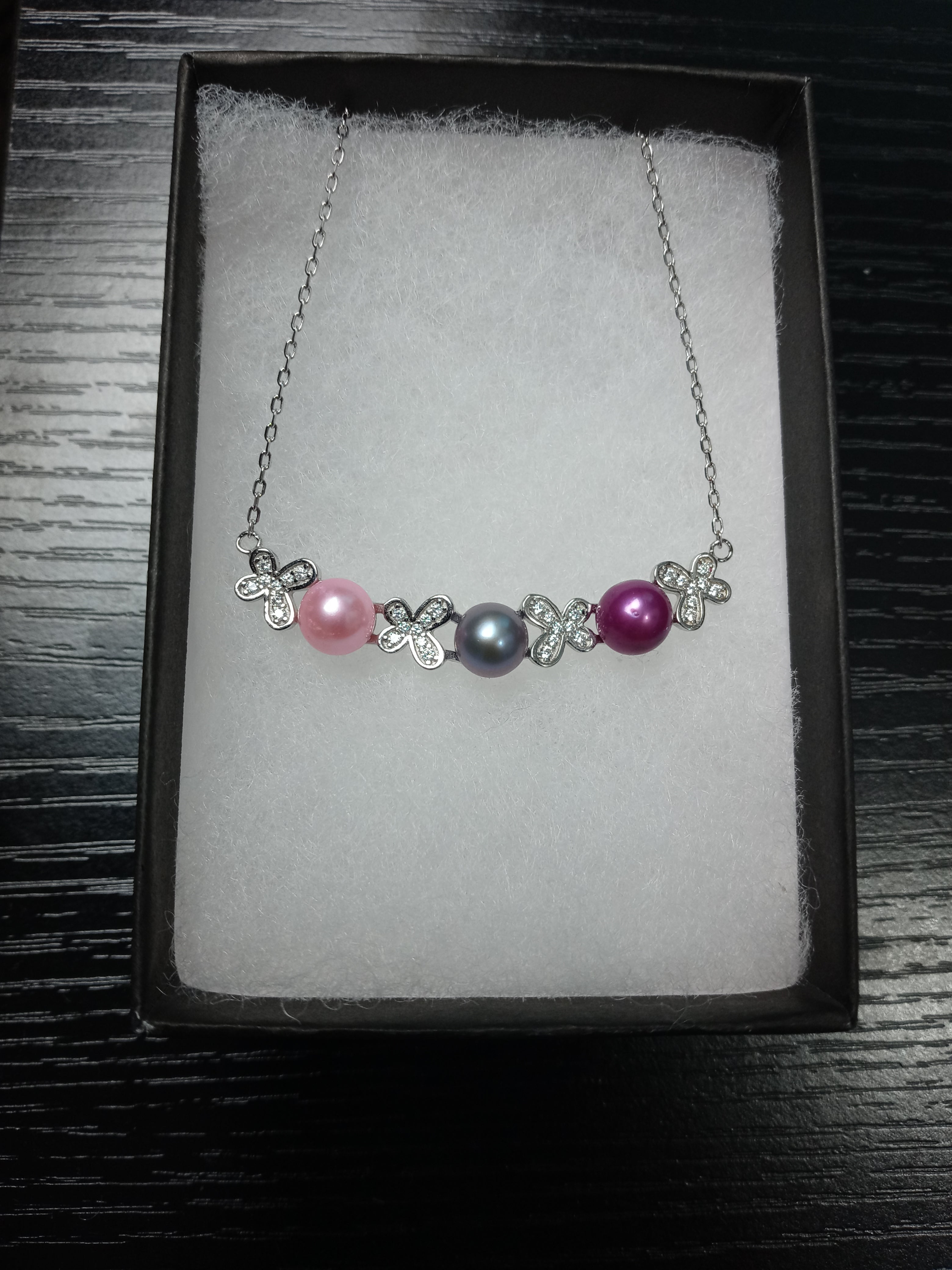 Xoxo necklace