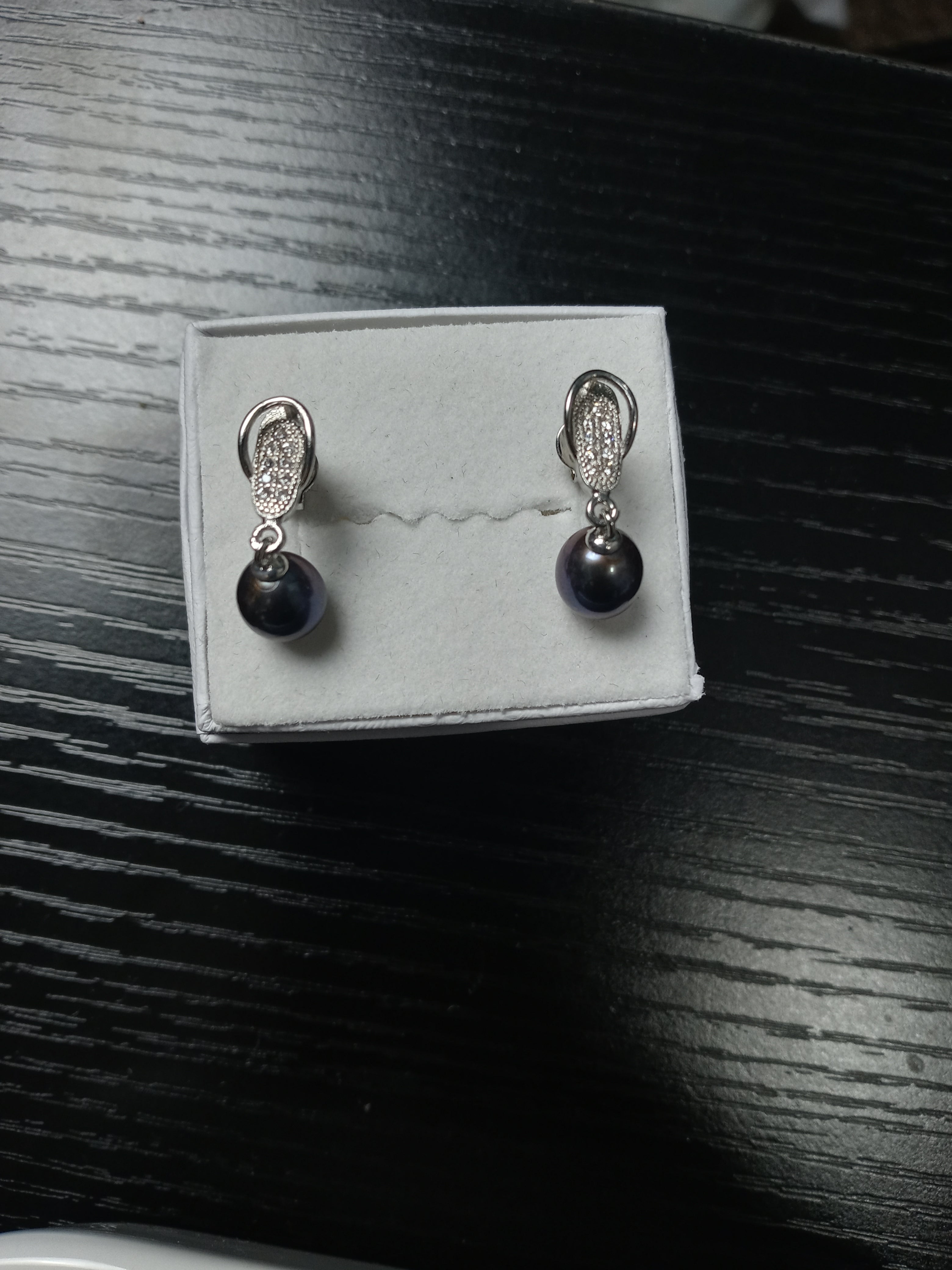Flip flop earrings