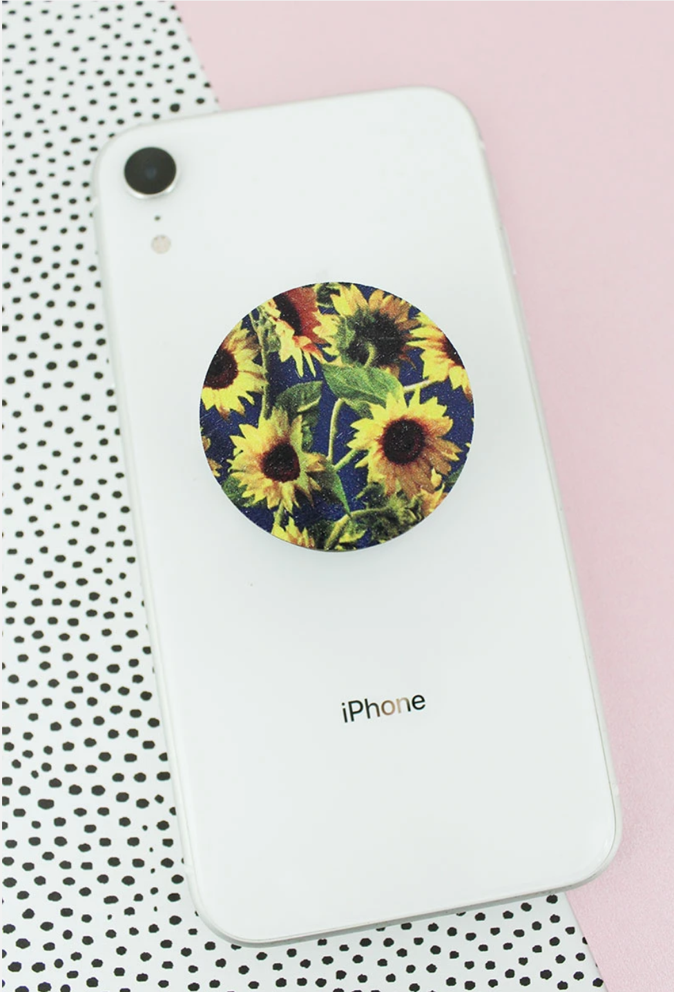 Phone grips (pop sockets)